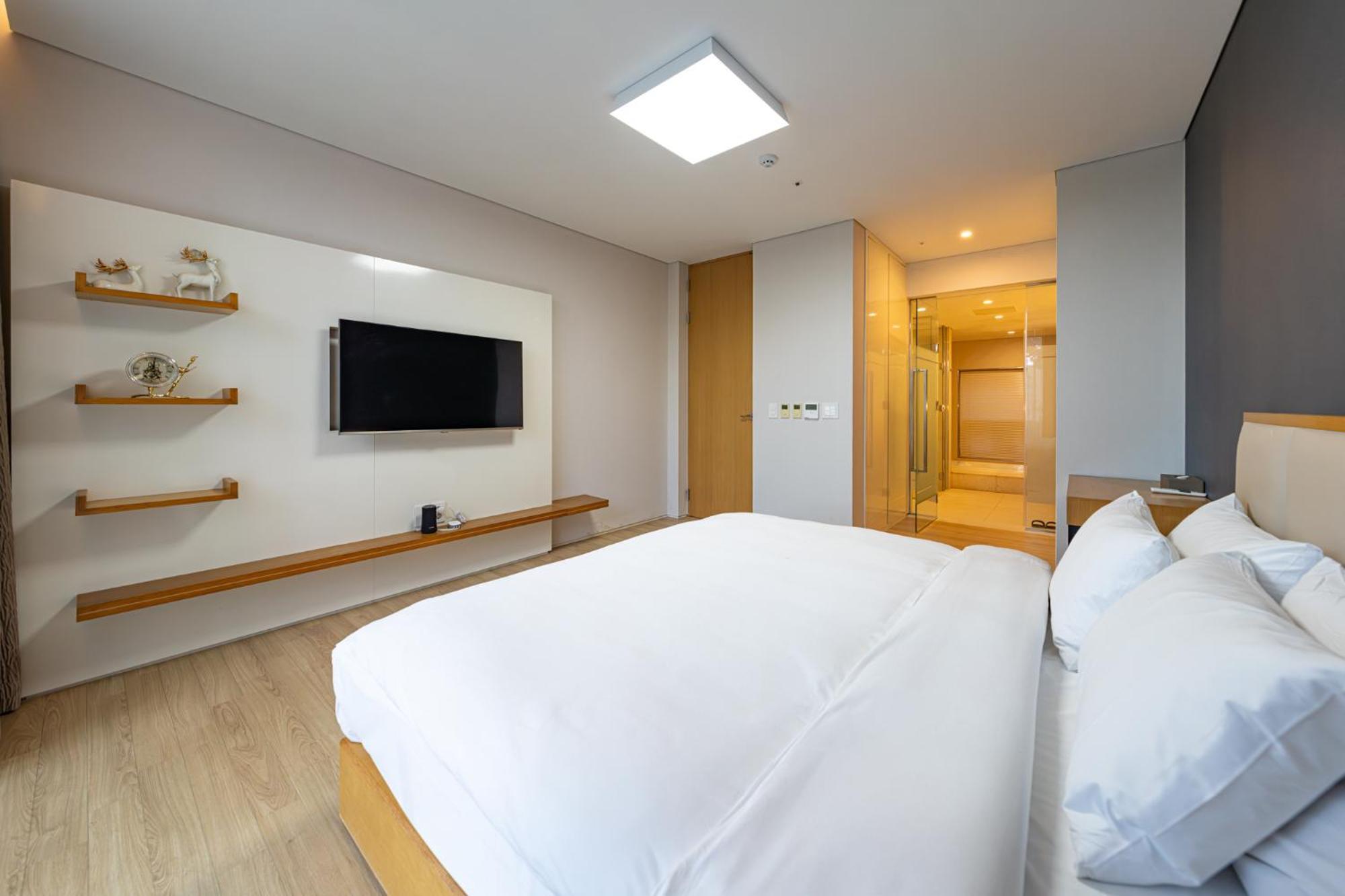 Velum Resort Seogwipo Dış mekan fotoğraf